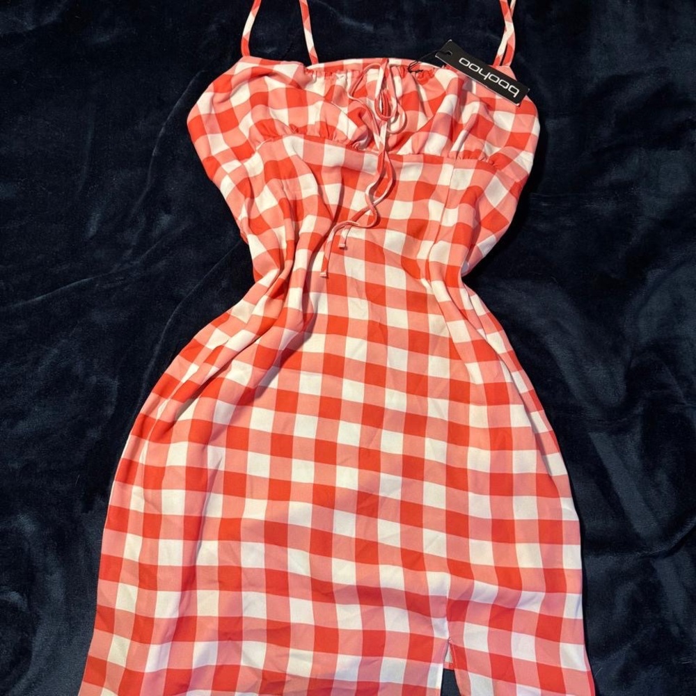 Boohoo Red and White Checkered Midi Dress